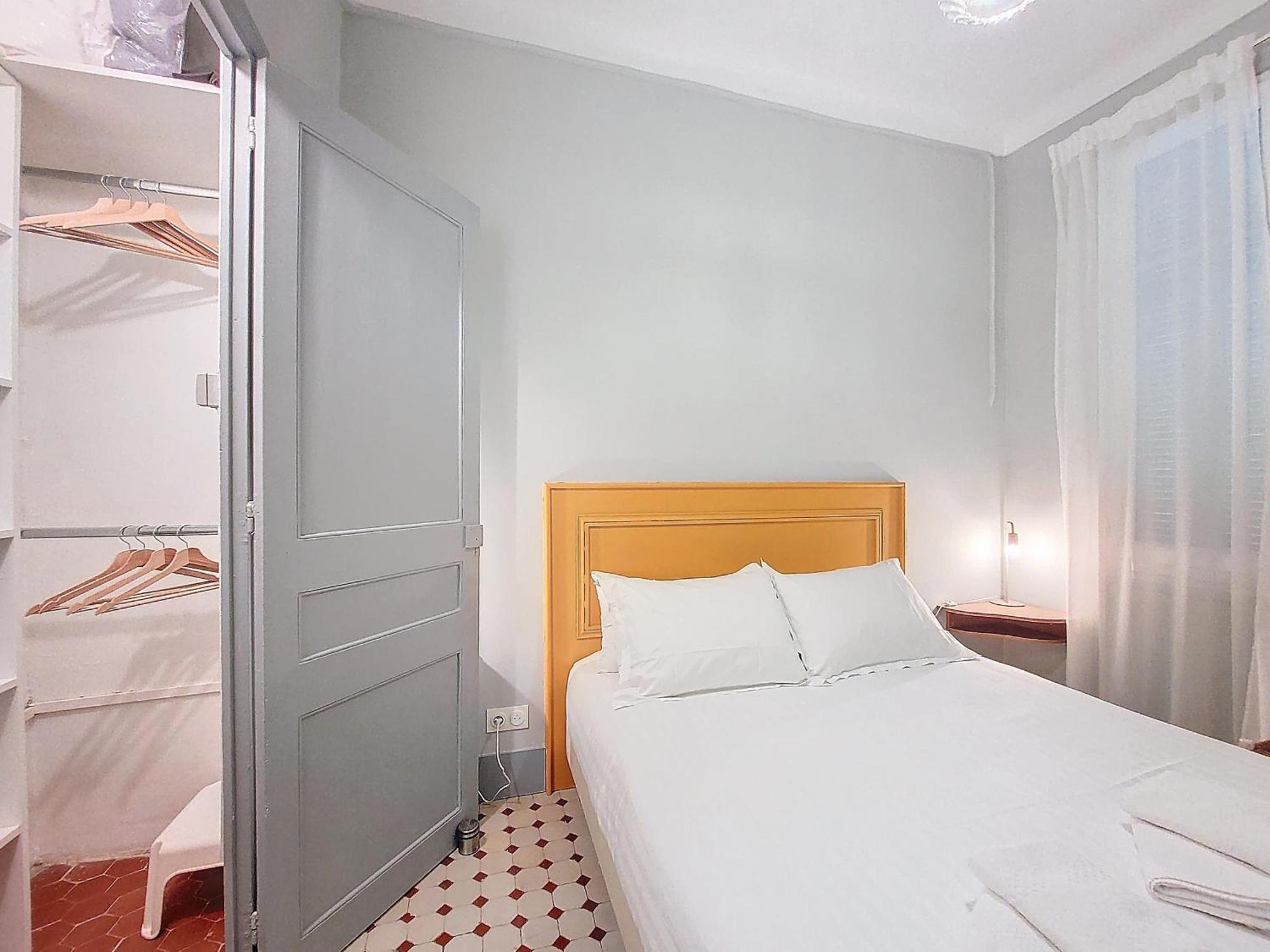 Nestor&jeeves - Orange - - Near Sea Nizza